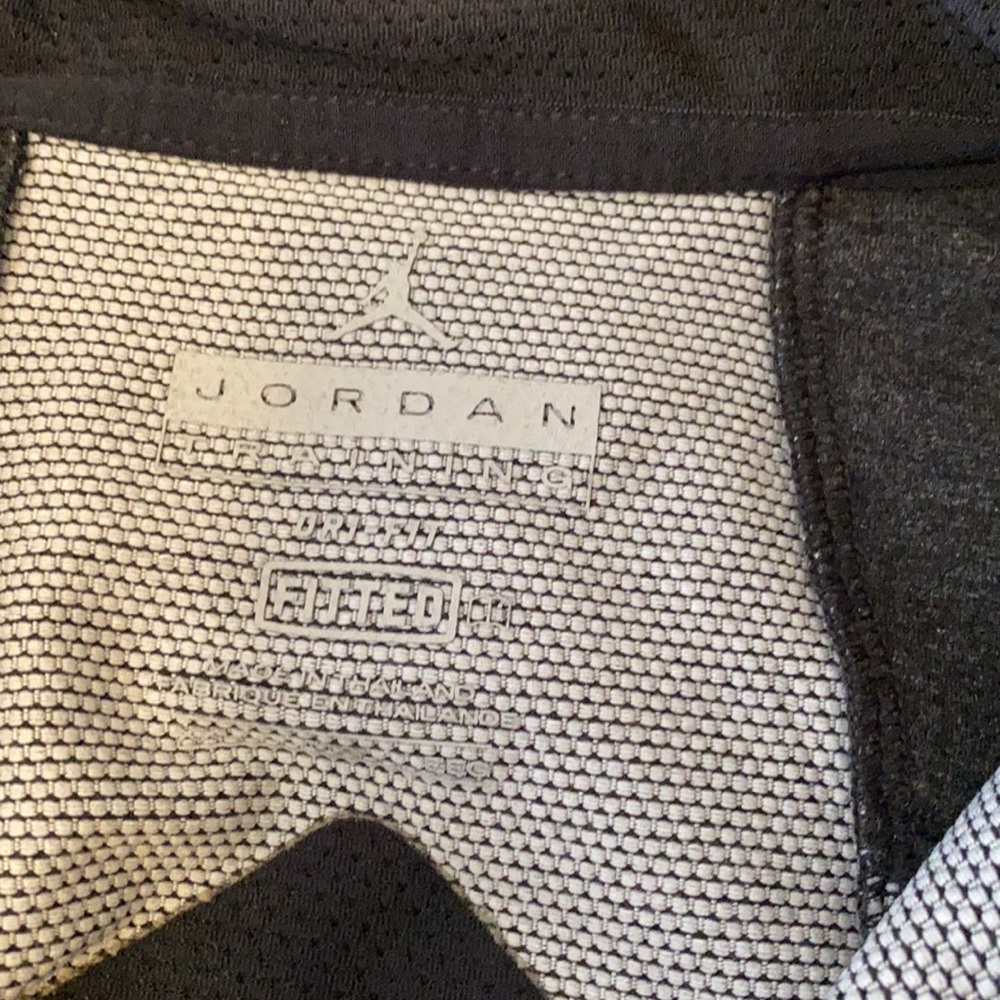 Men’s Jacket - Picture 3 of 5
